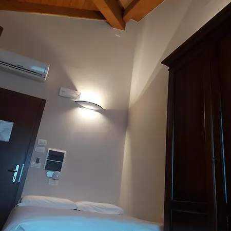 Olistella בית חווה Palazzolo dello Stella